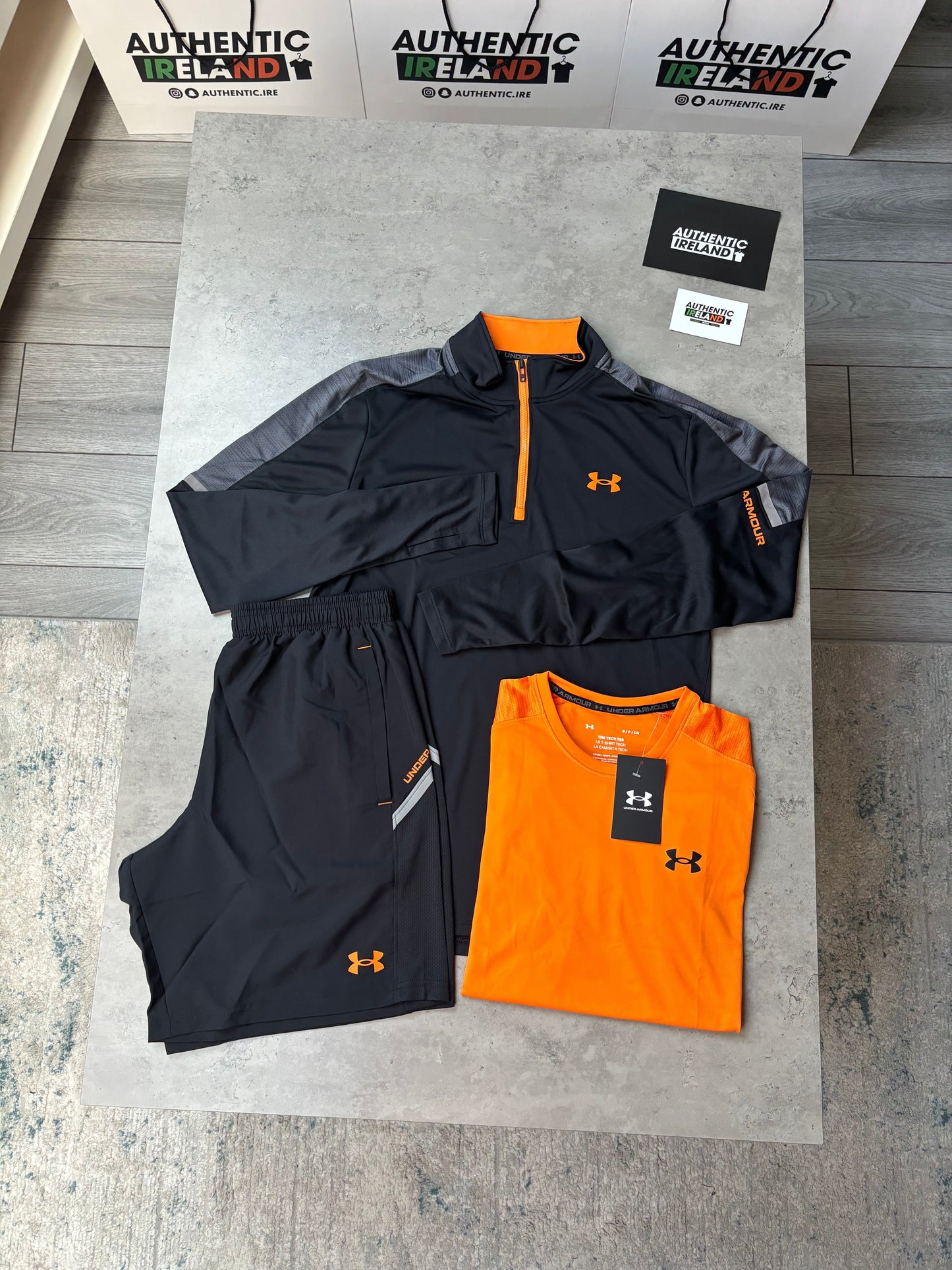 UNDER ARMOUR TECH 3-PIECE SET - BLACK/ORANGE