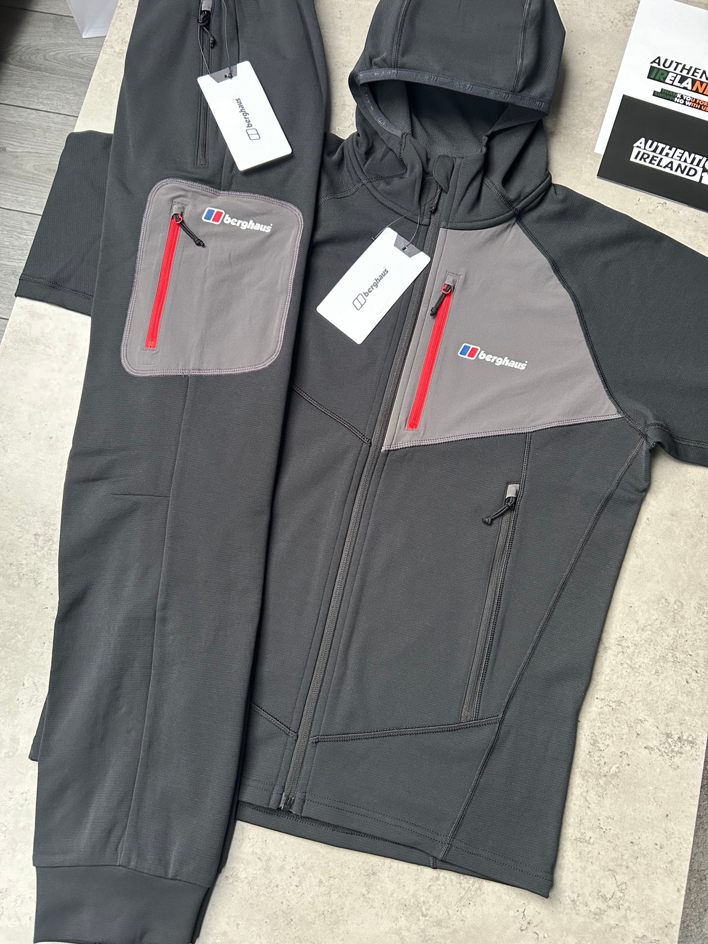 BERGHAUS FLEECE TRACKSUIT - BLACK/GREY/RED