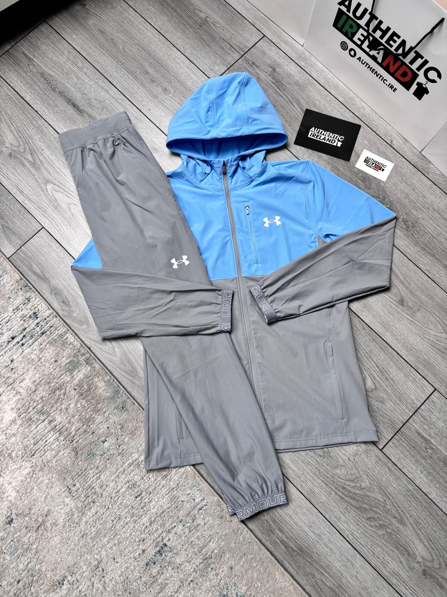 UNDER ARMOUR TWO-TONE TRACKSUIT - BABY BLUE/GREY