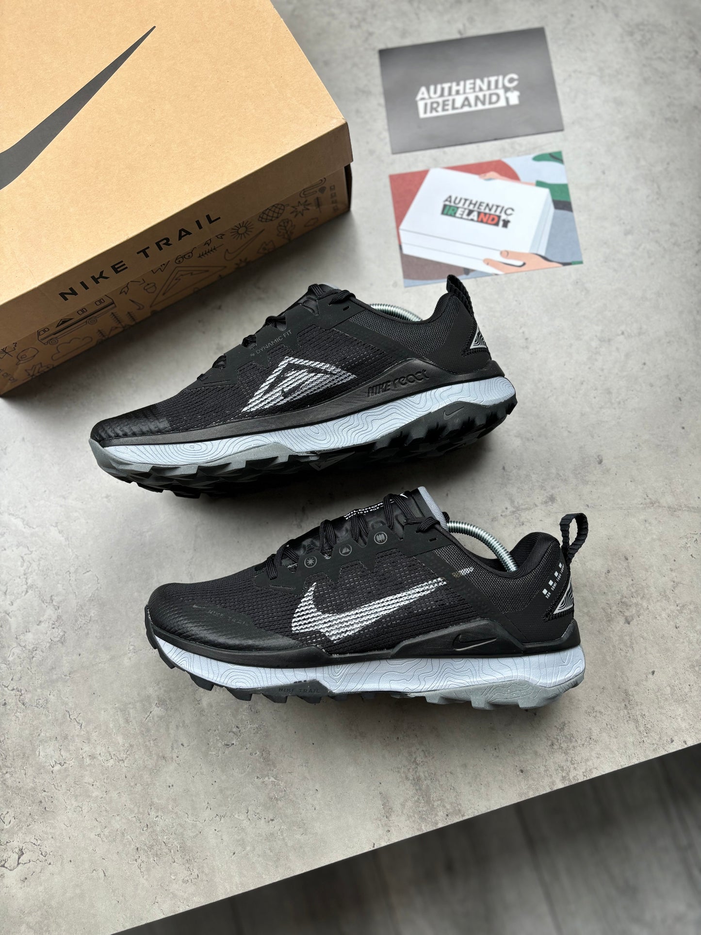 NIKE REACT WILDRUN 8 RUNNER - BLACK/GRAPHITE