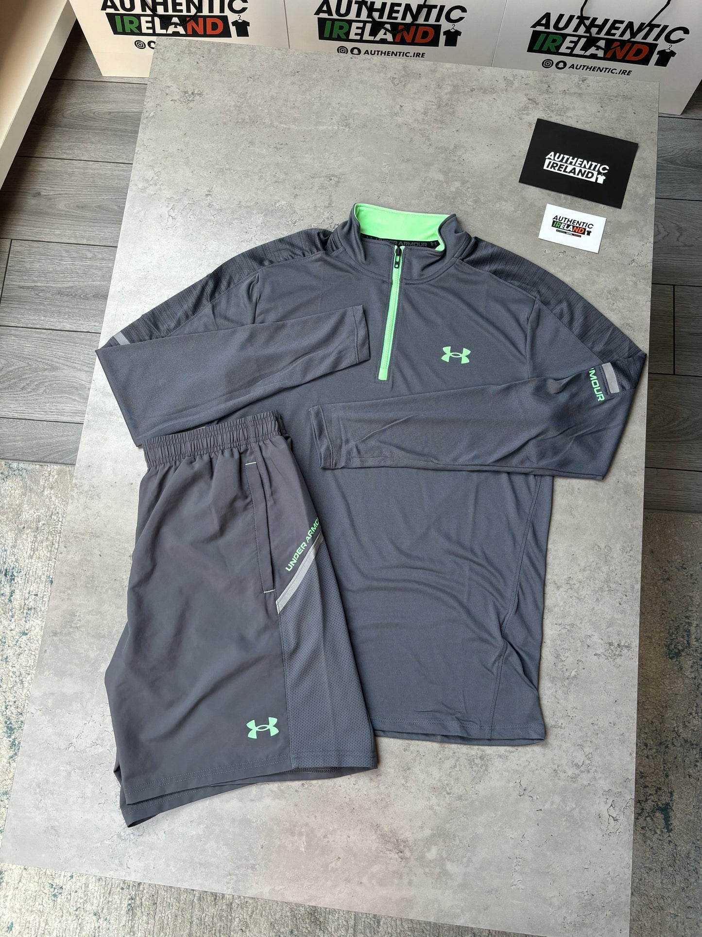 UNDER ARMOUR TECH 3-PIECE SET - GREY/GREEN