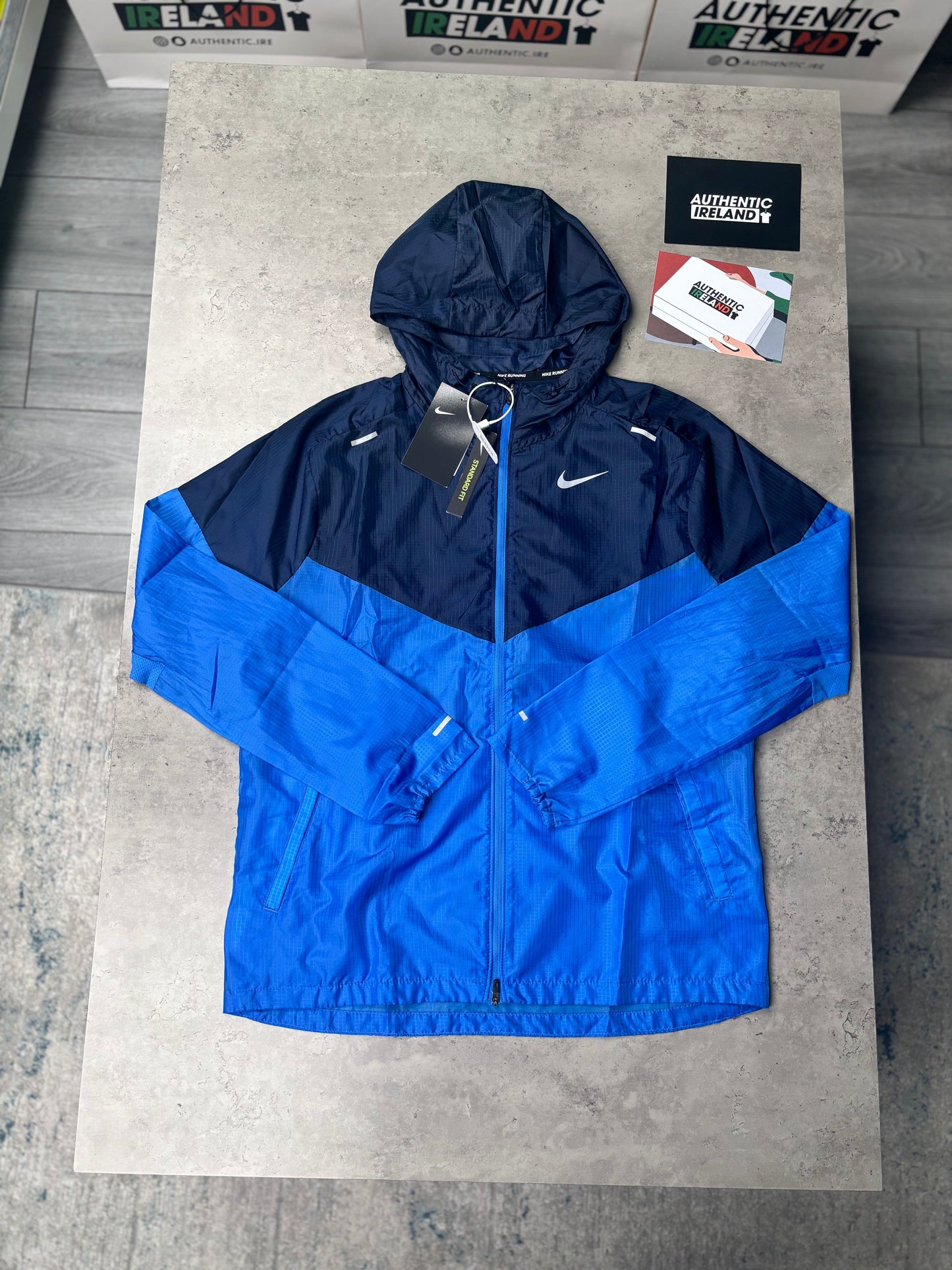 NIKE UV WINDRUNNER JACKET - BLUE OCEAN