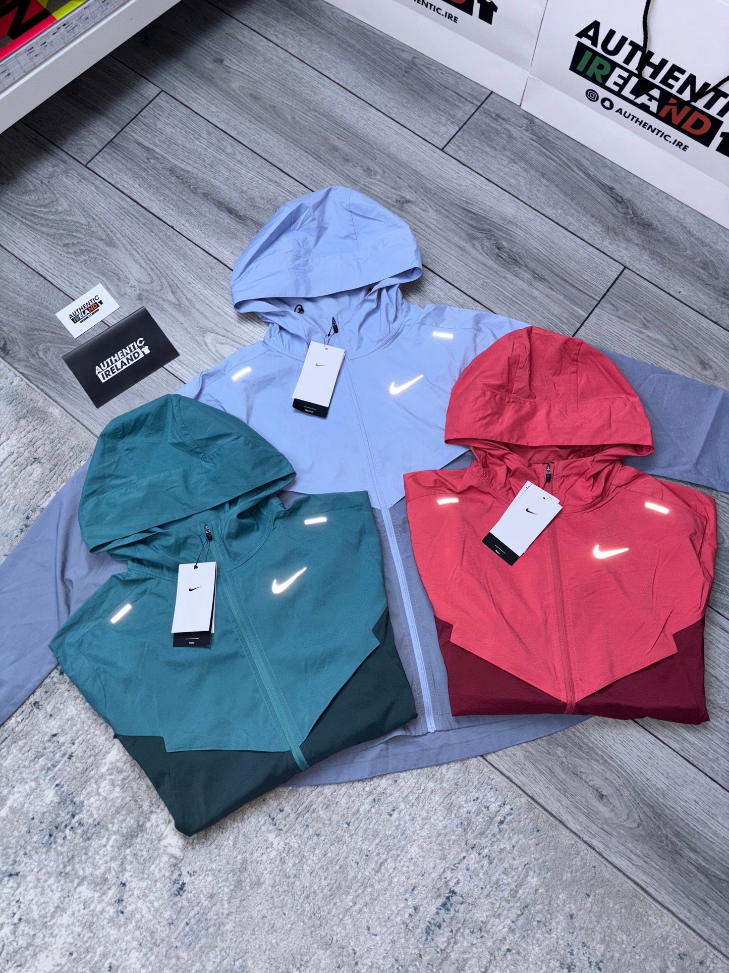 NIKE UV WINDRUNNER JACKET - 1.0 COBALT BLISS