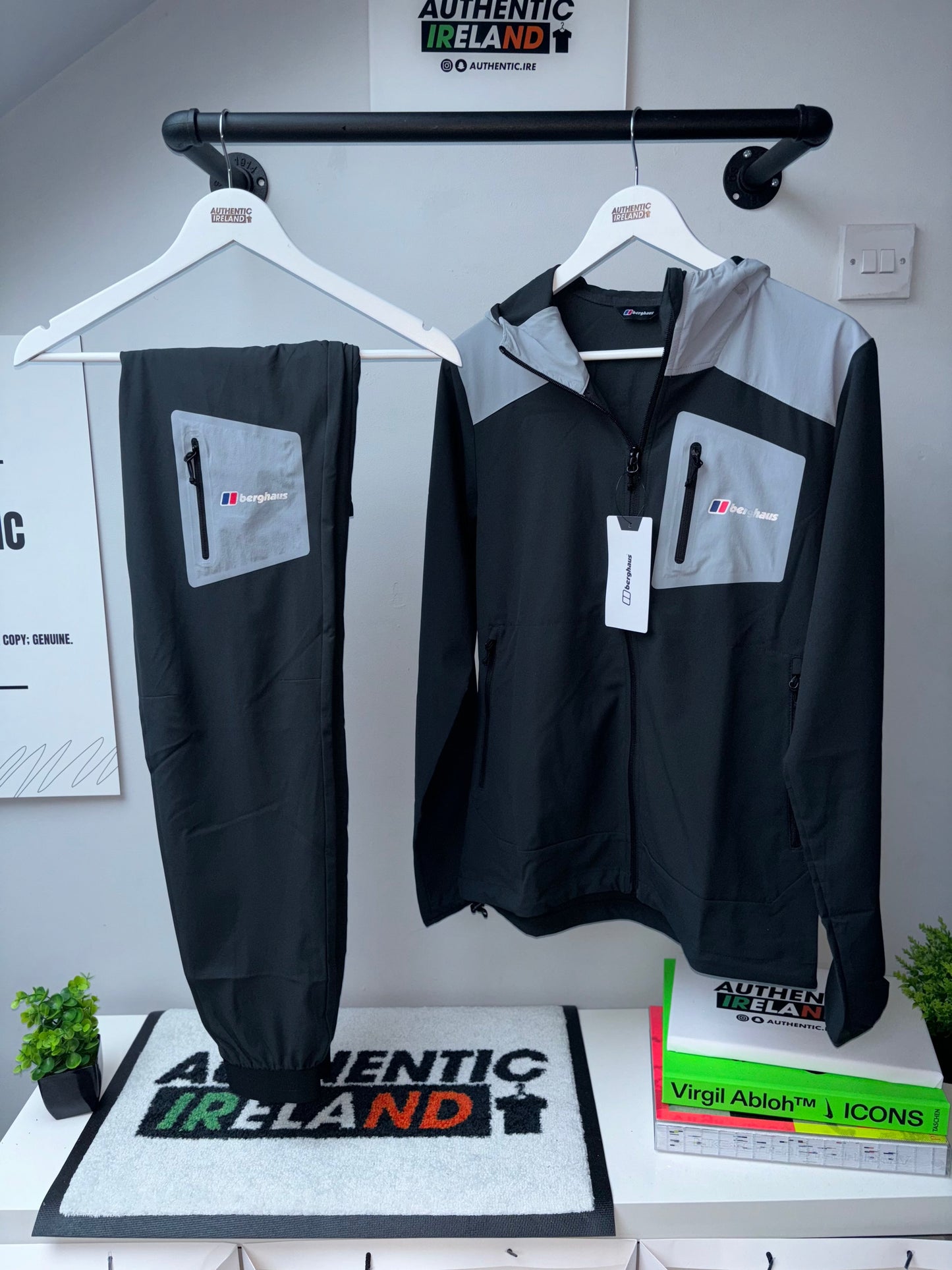 BERGHAUS FRONTIER TRACKSUIT - BLACK/PLATINUM GREY