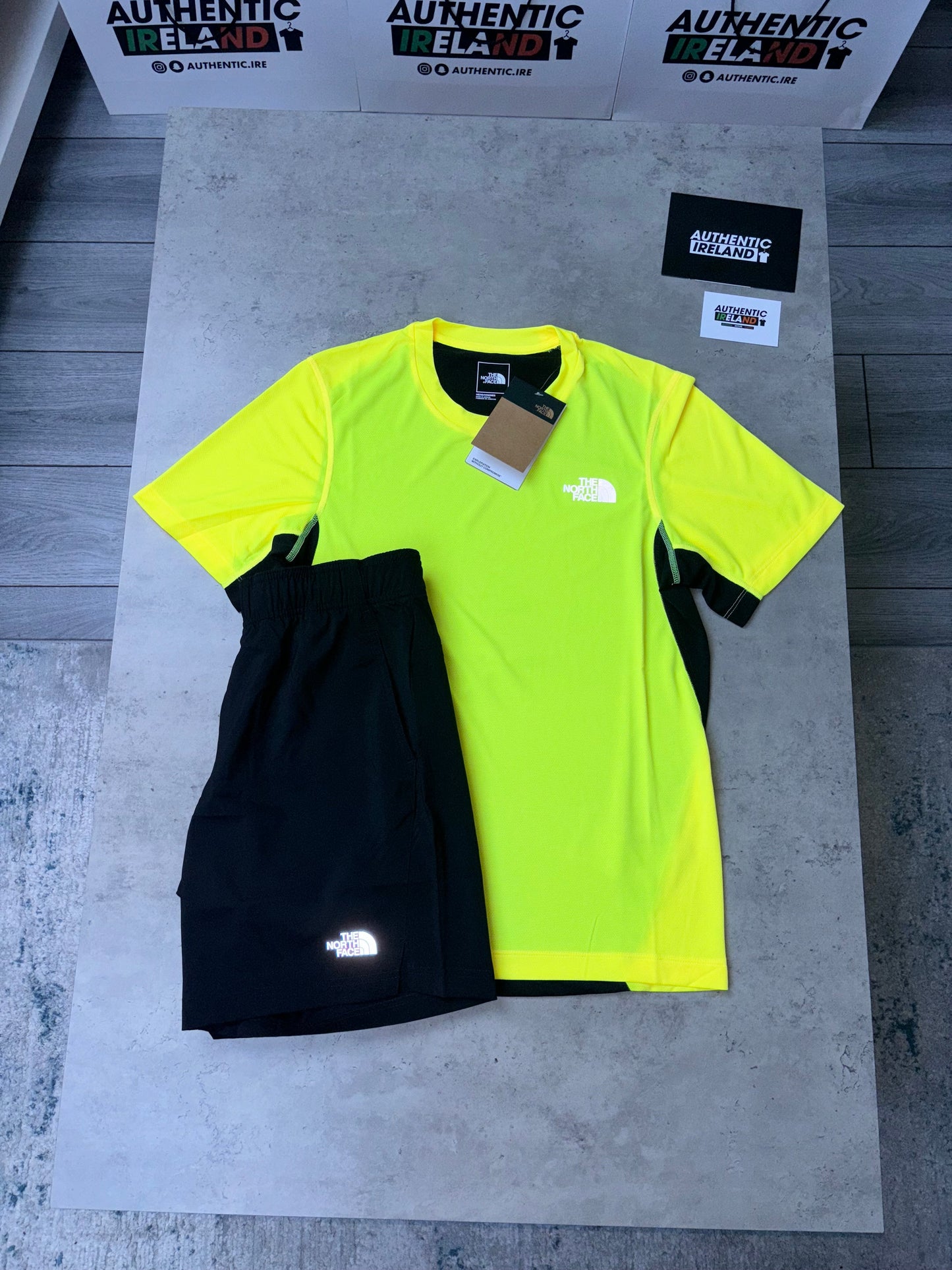 THE NORTH FACE SET - VOLT/BLACK