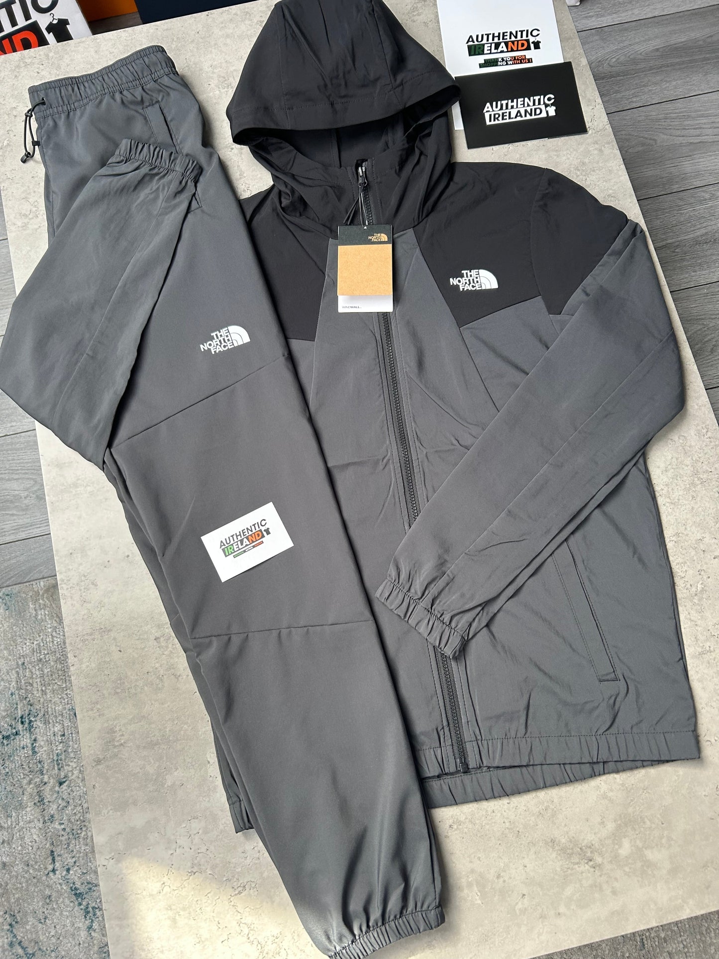 THE NORTH FACE TWO-TONE WOVEN TRACKSUIT - SLATE/BLACK