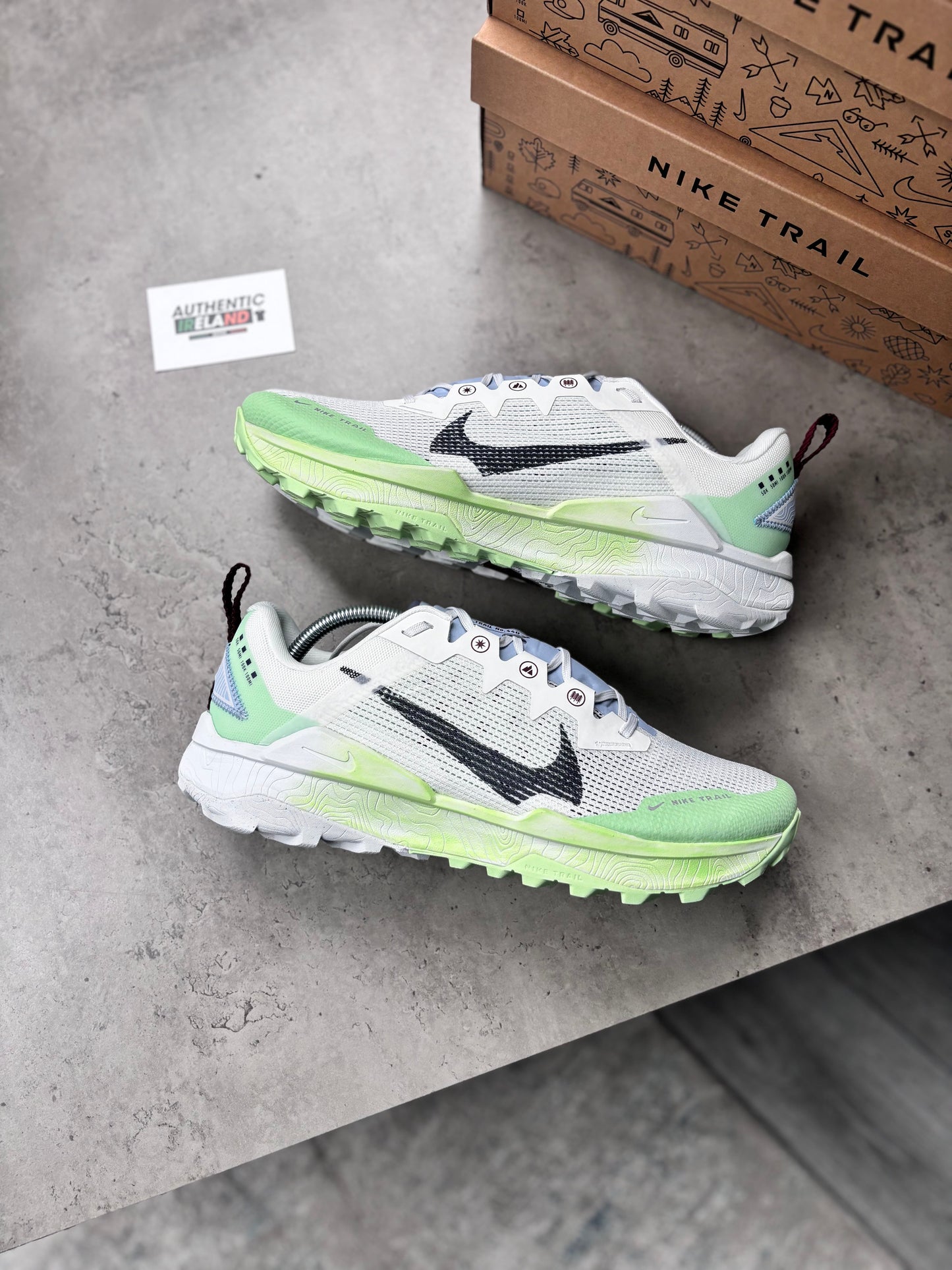 NIKE REACT WILDRUN 8 RUNNER - VAPOUR GREEN/WHITE