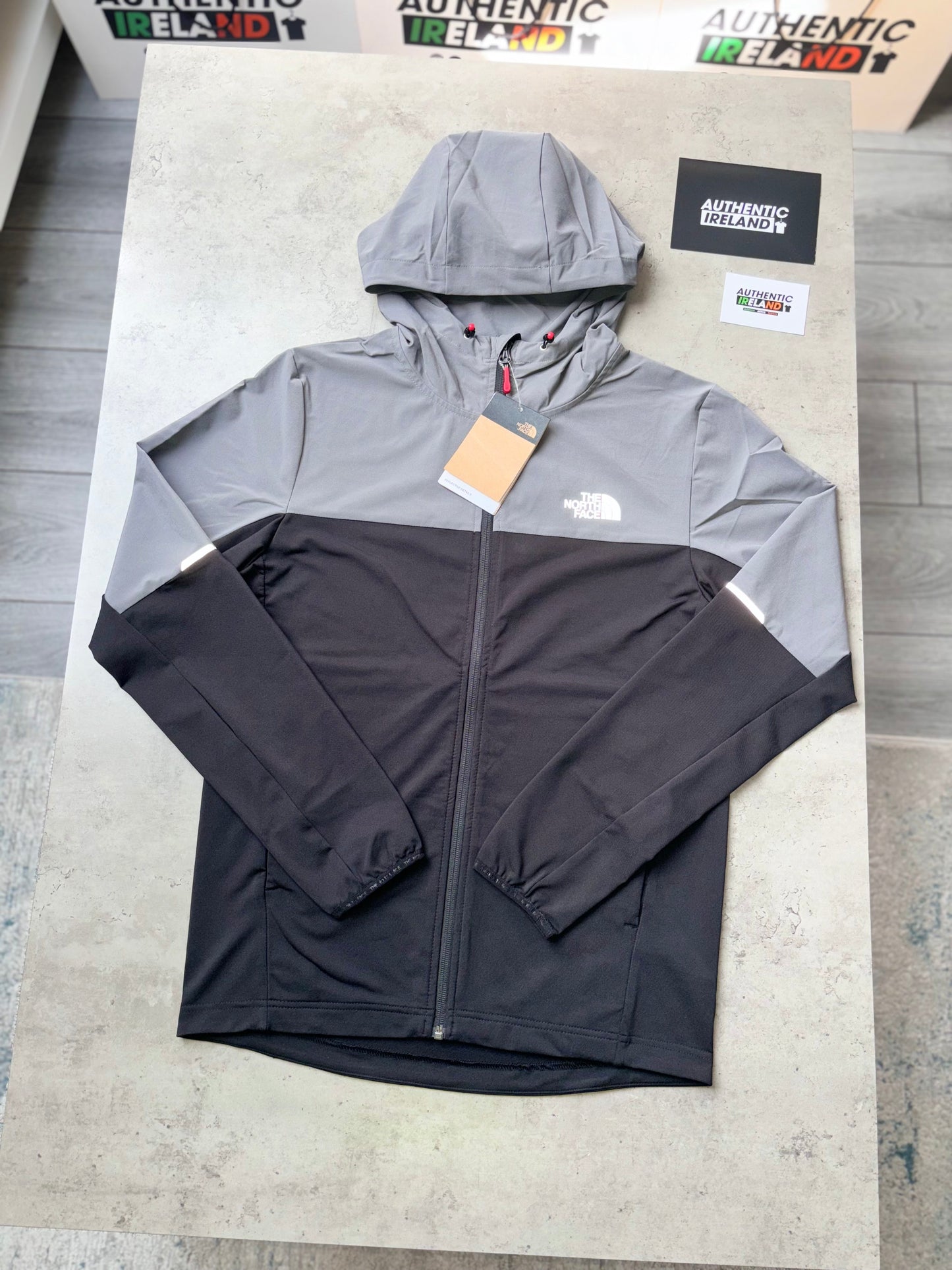 THE NORTH FACE VENT TRACKSUIT - BLACK/GREY