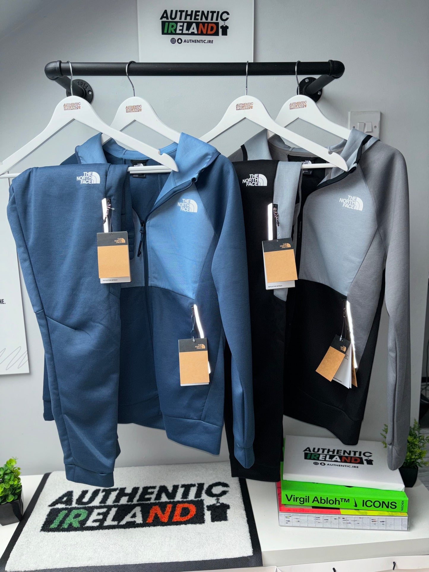 THE NORTH FACE TECH TRACKSUIT - BLACK/GREY