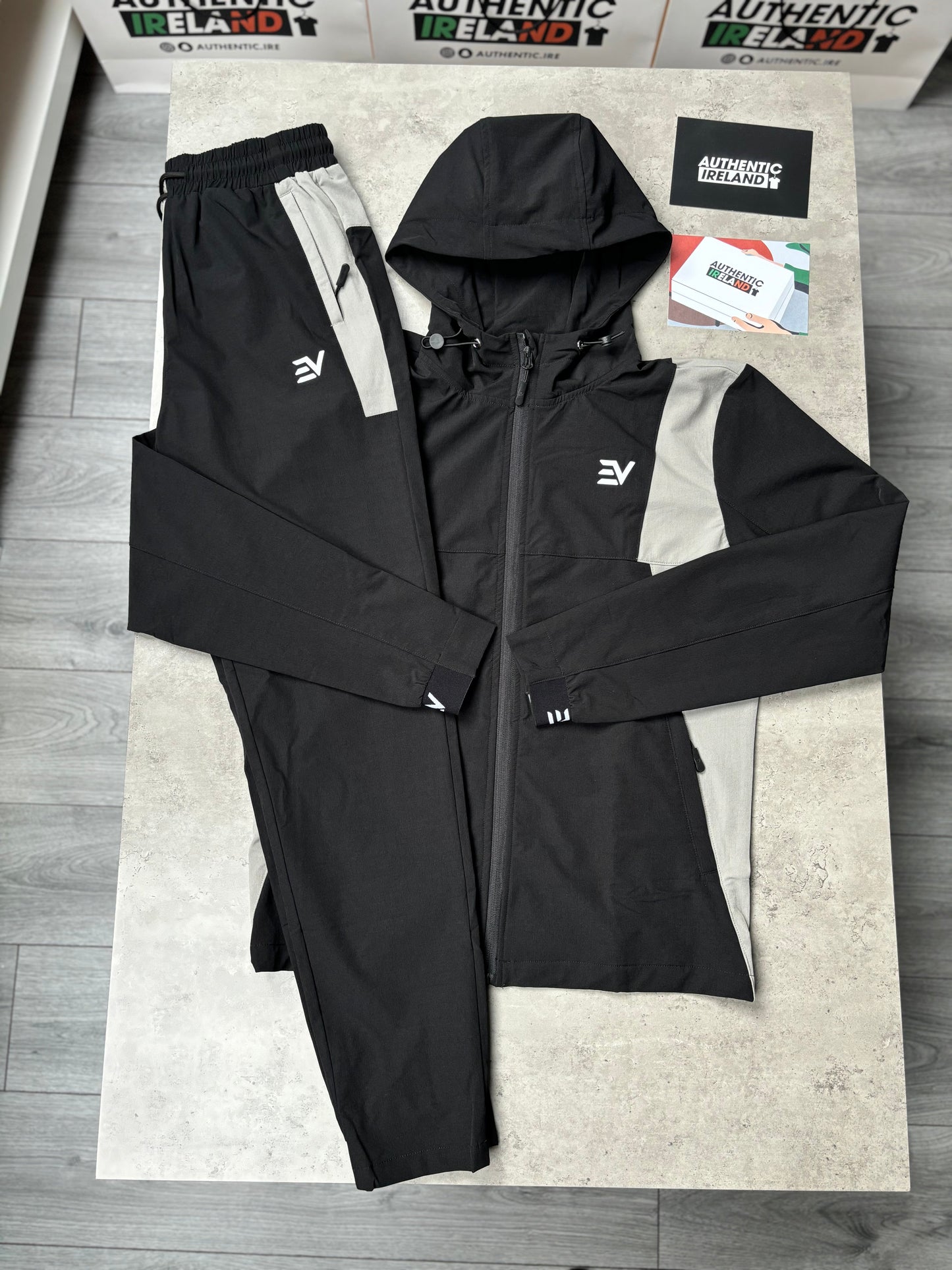 ENVI FLEX TRACKSUIT - BLACK/GREY