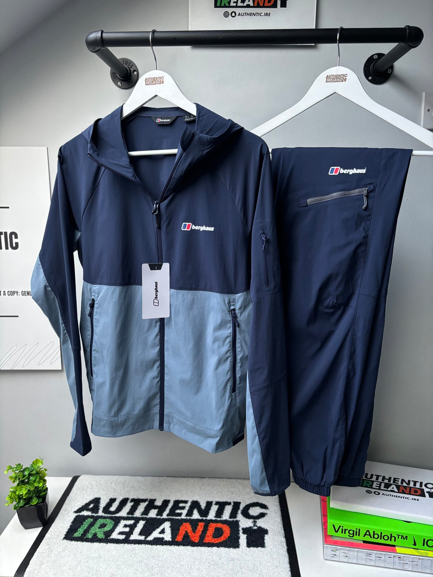 BERGHAUS TWO-TONE WOVEN TRACKSUIT - SKY BLUE/NAVY