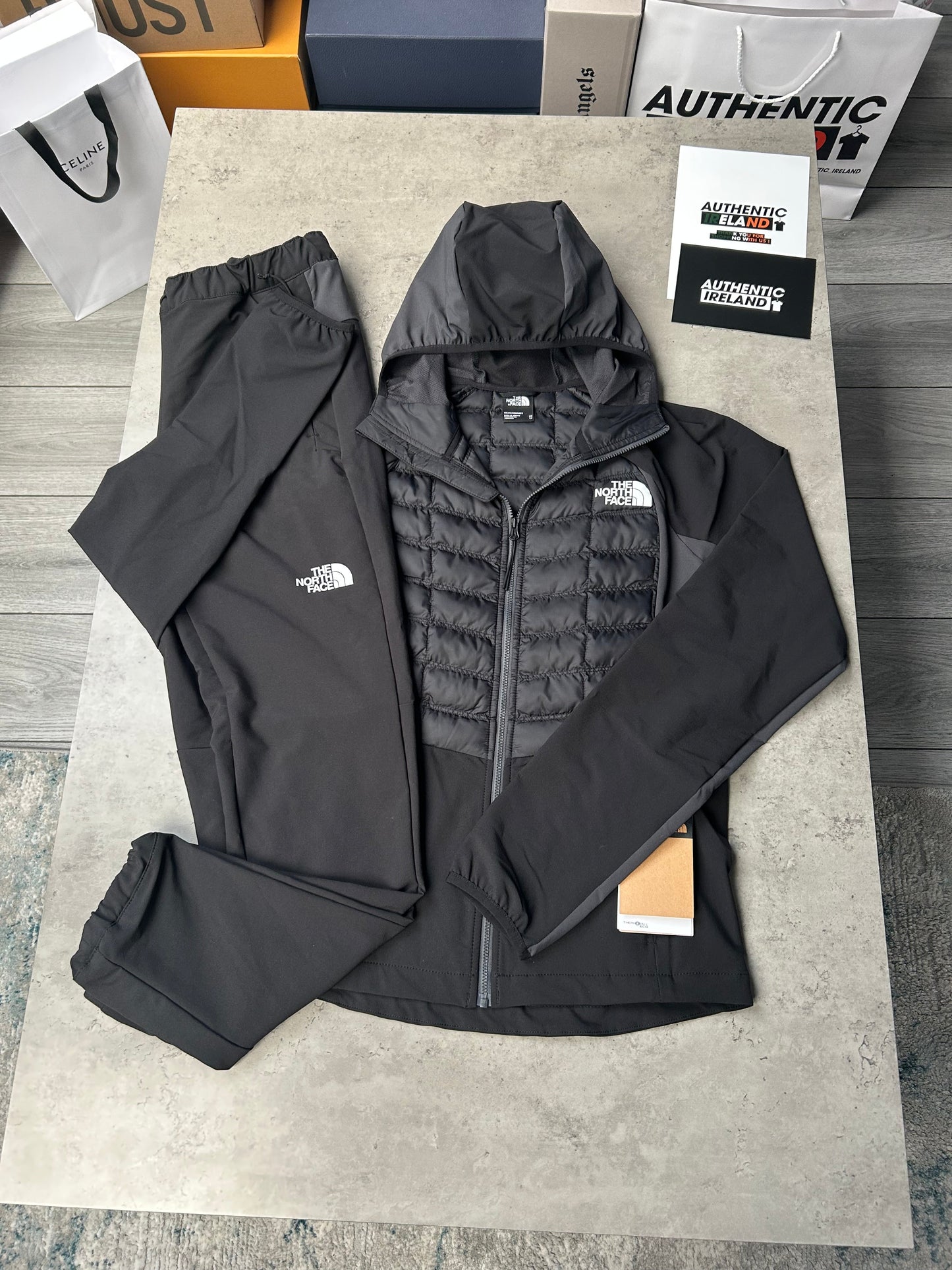 THE NORTH FACE HYRBID THERMA TRACKSUIT - BLACK