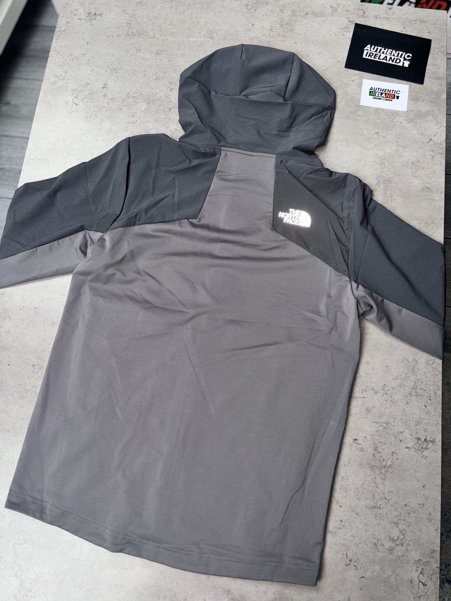 THE NORTH FACE VENT TRACKSUIT - GREY/BLACK