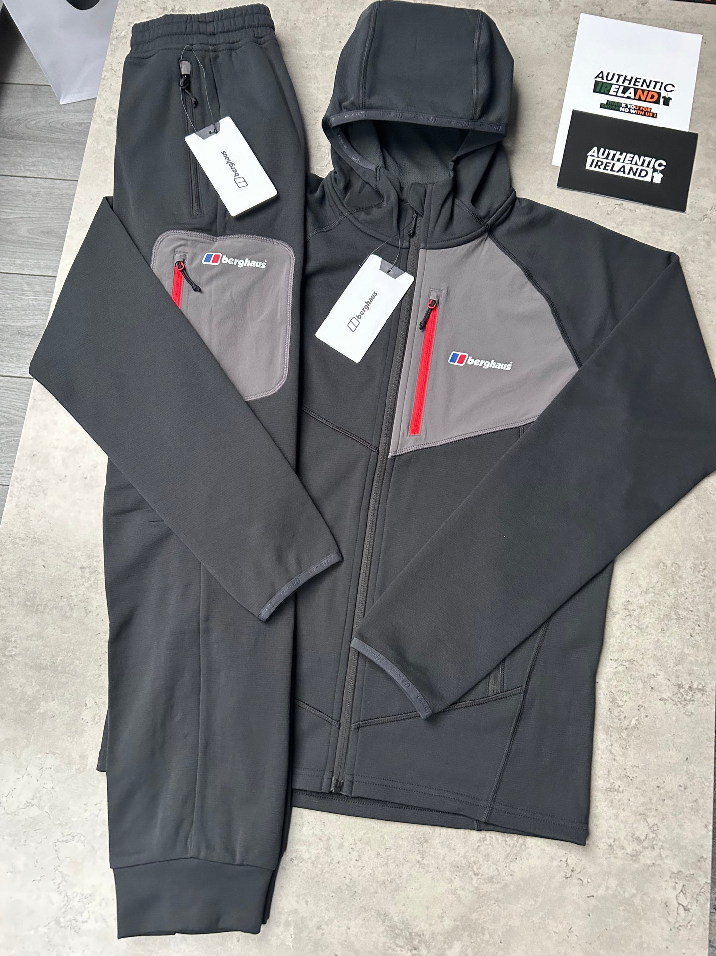 BERGHAUS FLEECE TRACKSUIT - BLACK/GREY/RED