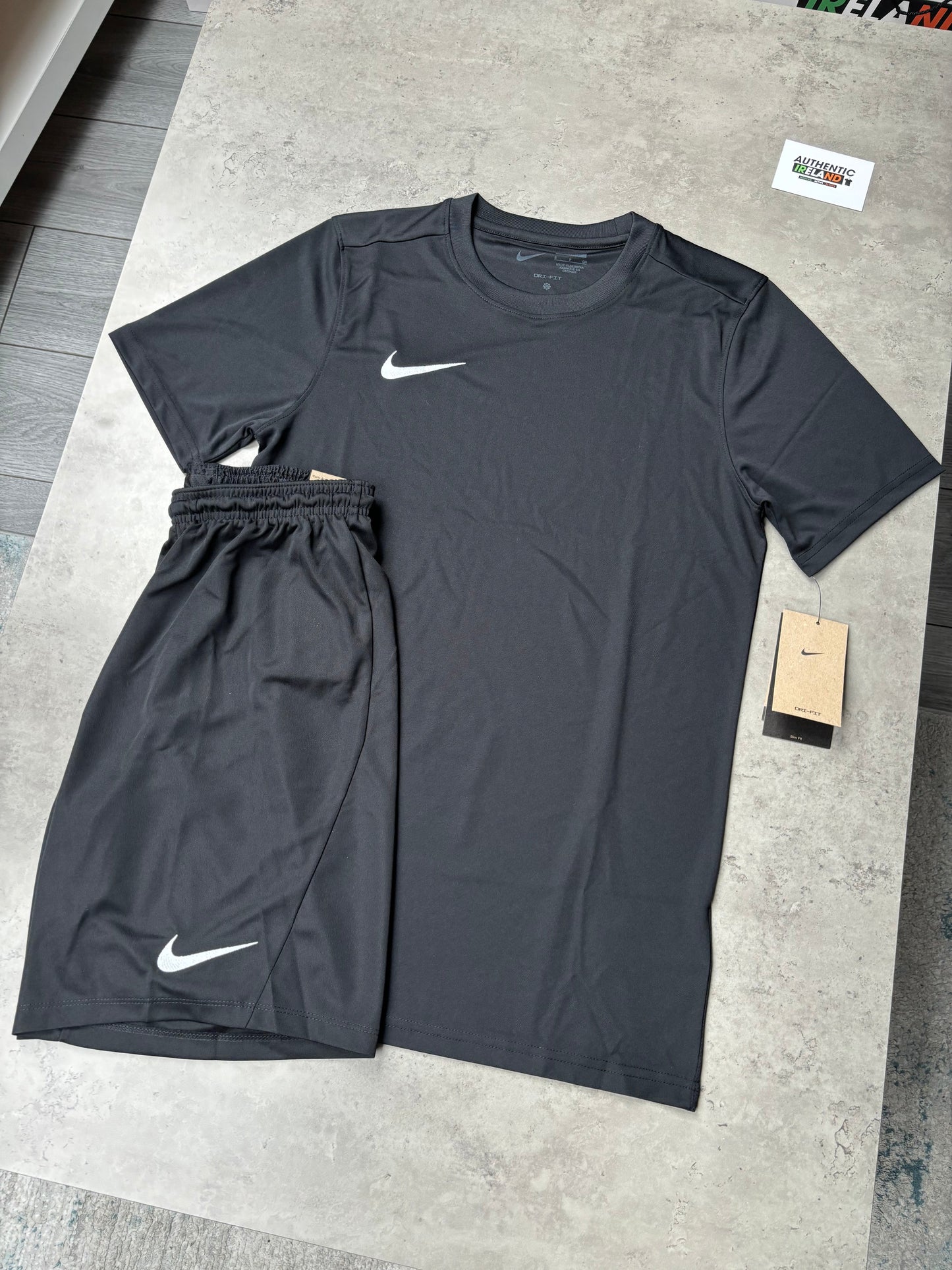 NIKE DRI-FIT SET - BLACK